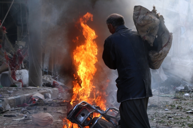 Tel Abyad'da pazar yerine bombalı saldırı: 13 ölü